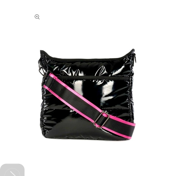 NWT Perri Noir Haute Shore Puffer Crossbody Purse with Black/Pink Handle - Picture 2 of 14